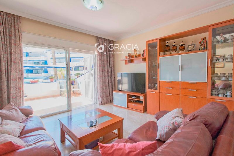 Flat for sale Playa De Los Cristianos, Santa Cruz Tenerife. Ref: 1259. Gracia Real Estate