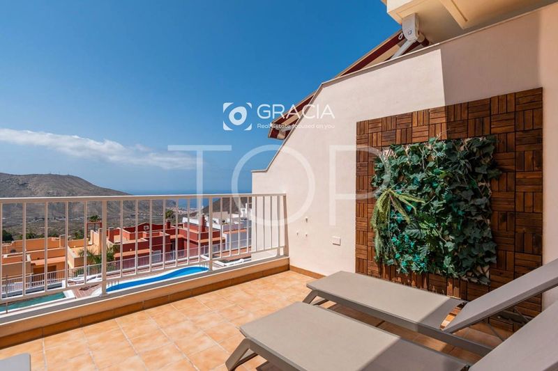 Flat for sale Arona, Santa Cruz Tenerife. Ref: 1331. Gracia Real Estate