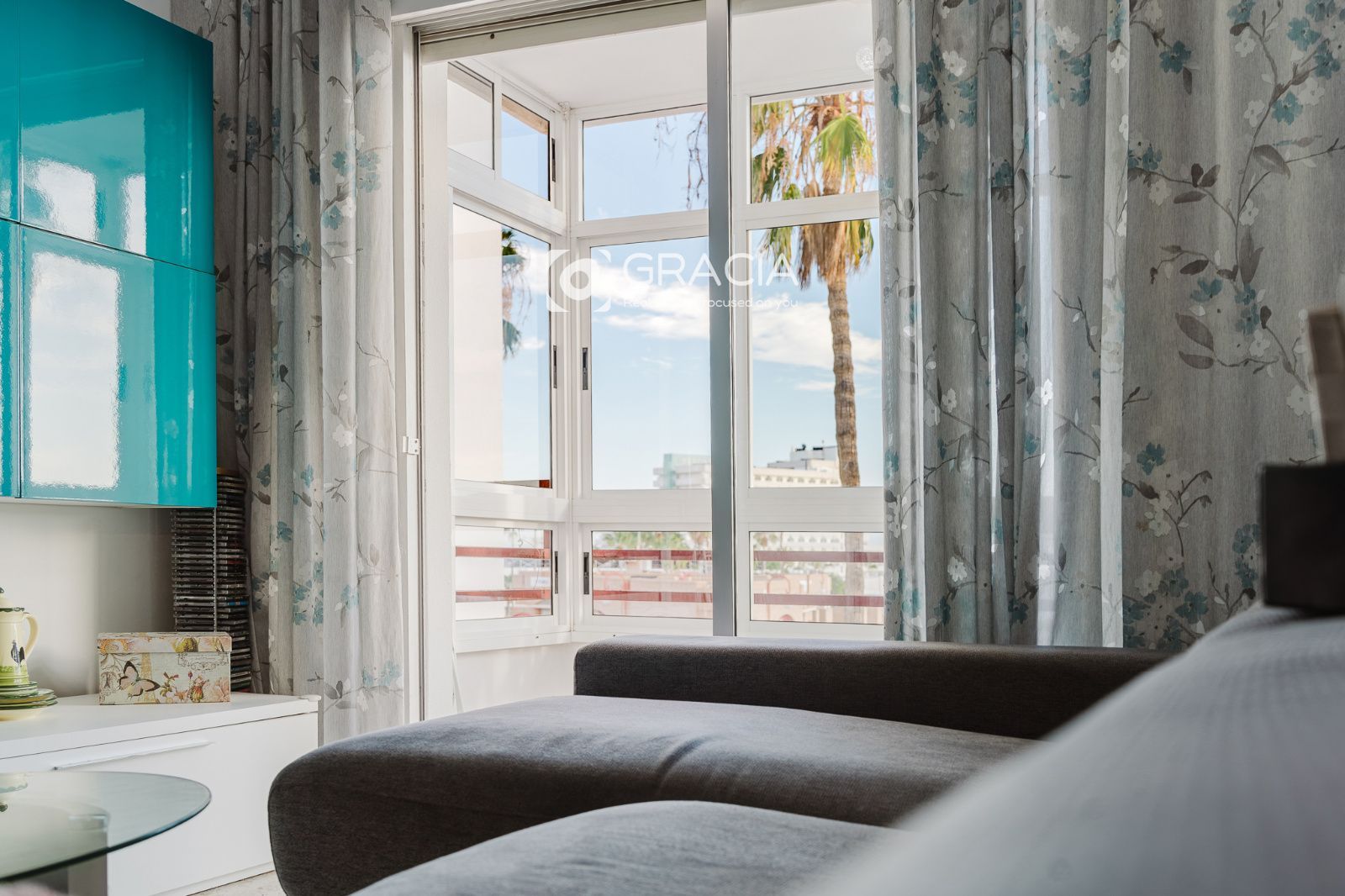 Apartamento tres dormitorios, dos baños con plaza de garaje en San Eugenio bajo - Foto 10