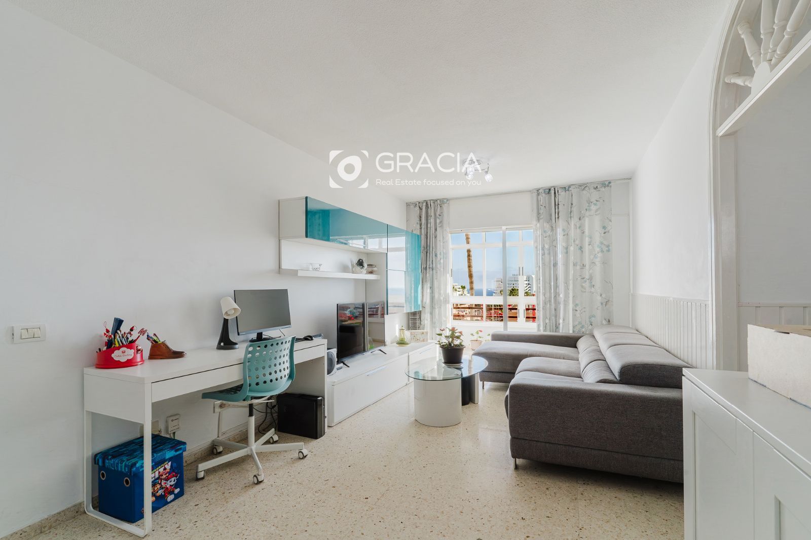 Apartamento tres dormitorios, dos baños con plaza de garaje en San Eugenio bajo - Foto 9