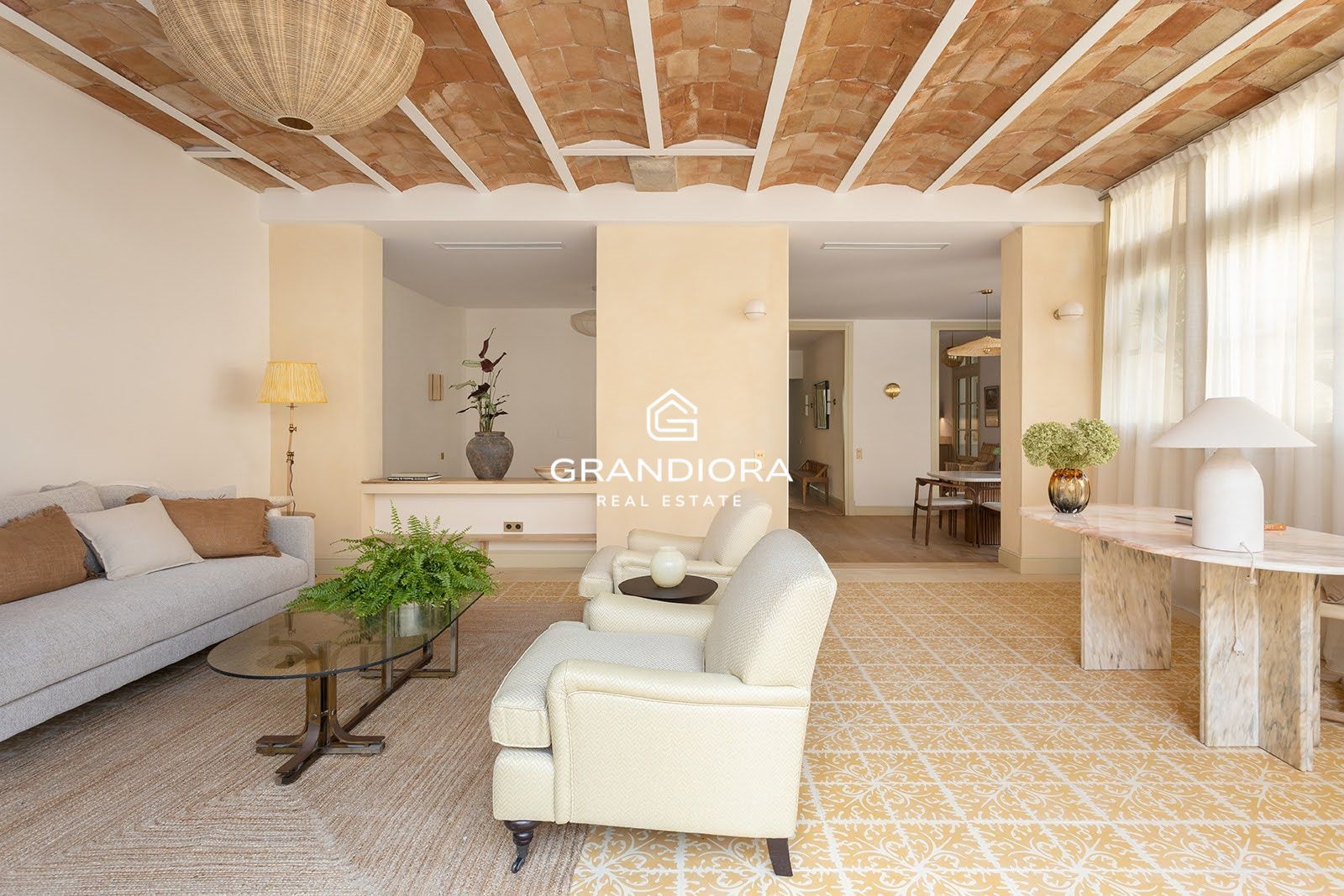 PASSEIG SANT JOAN. Reformado con gran terraza privada. - Imagen 19