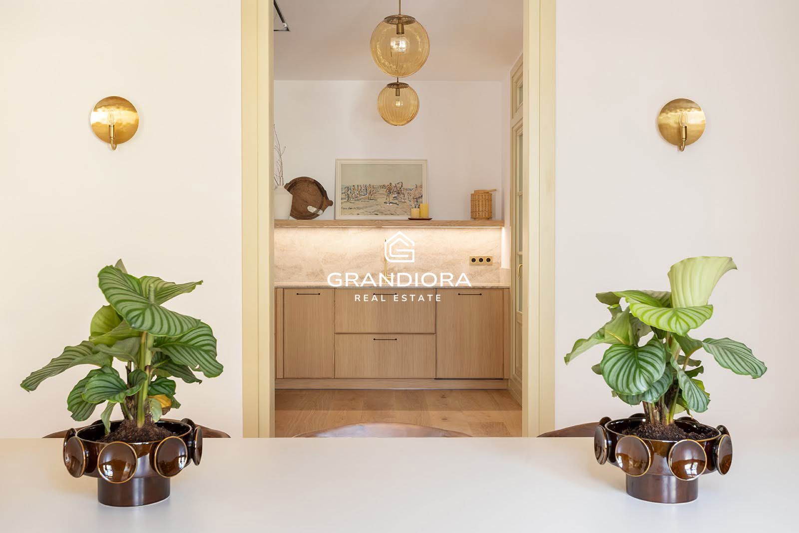 PASSEIG SANT JOAN. Reformado con gran terraza privada. - Imagen 30