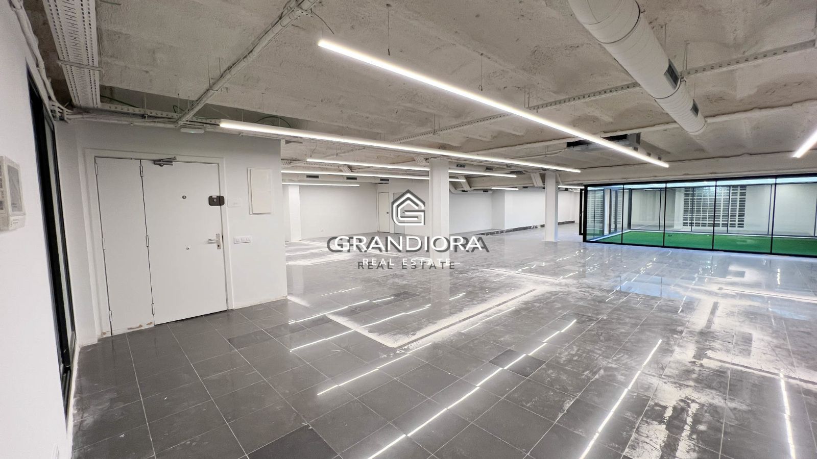 Oficina Reformada en Alquiler en Rambla de Catalunya, Eixample, Barcelona - Imagen 14