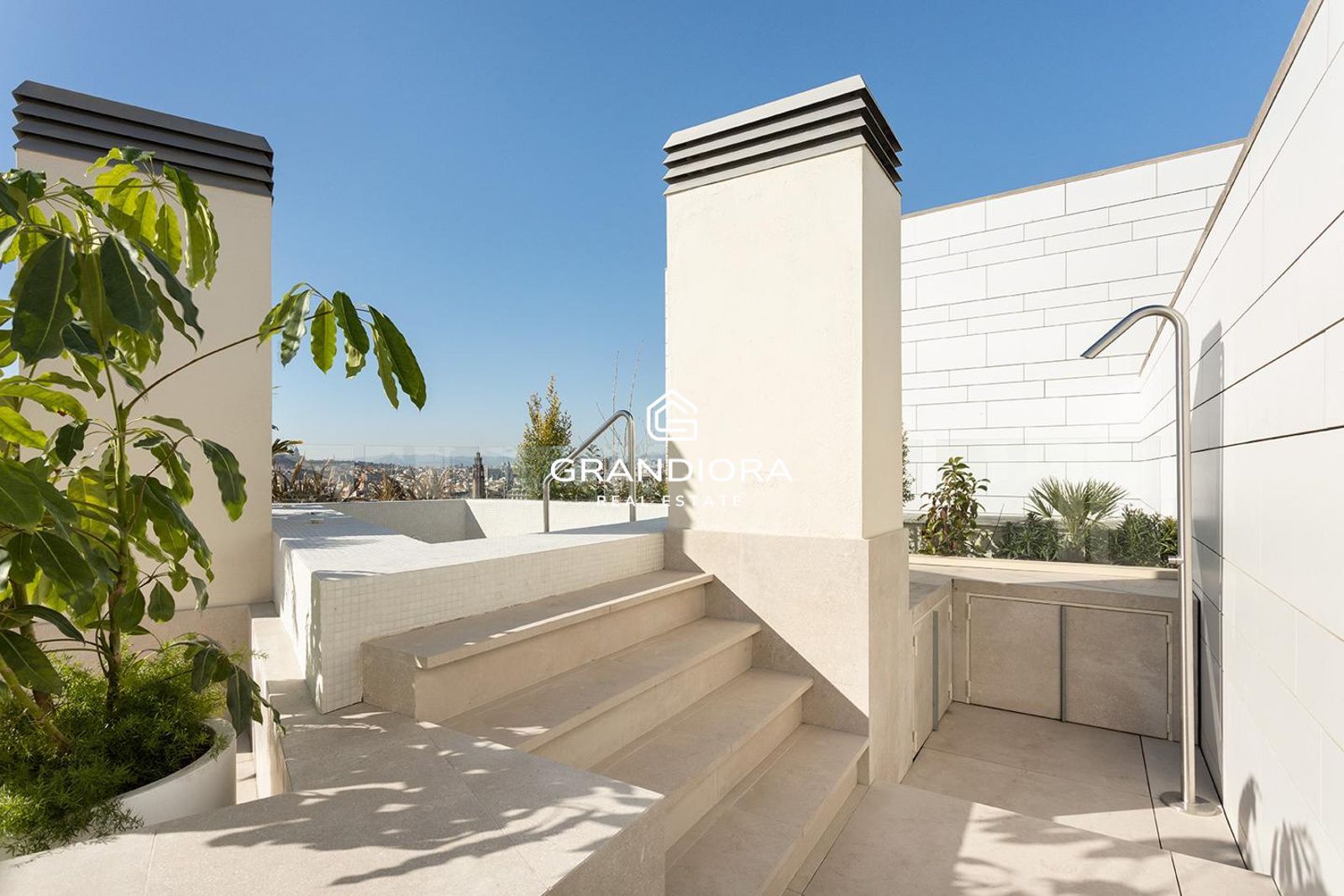Atico en Ciutat Vella con una terraza magnifica - Imagen 41