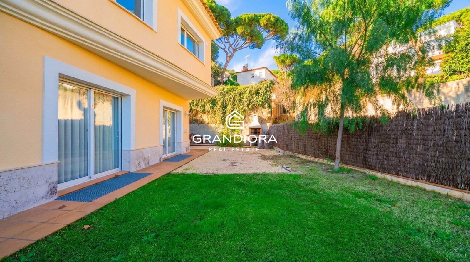 Villa exclusiva con piscina y vistas al mar en Premià de Dalt - Imagen 19