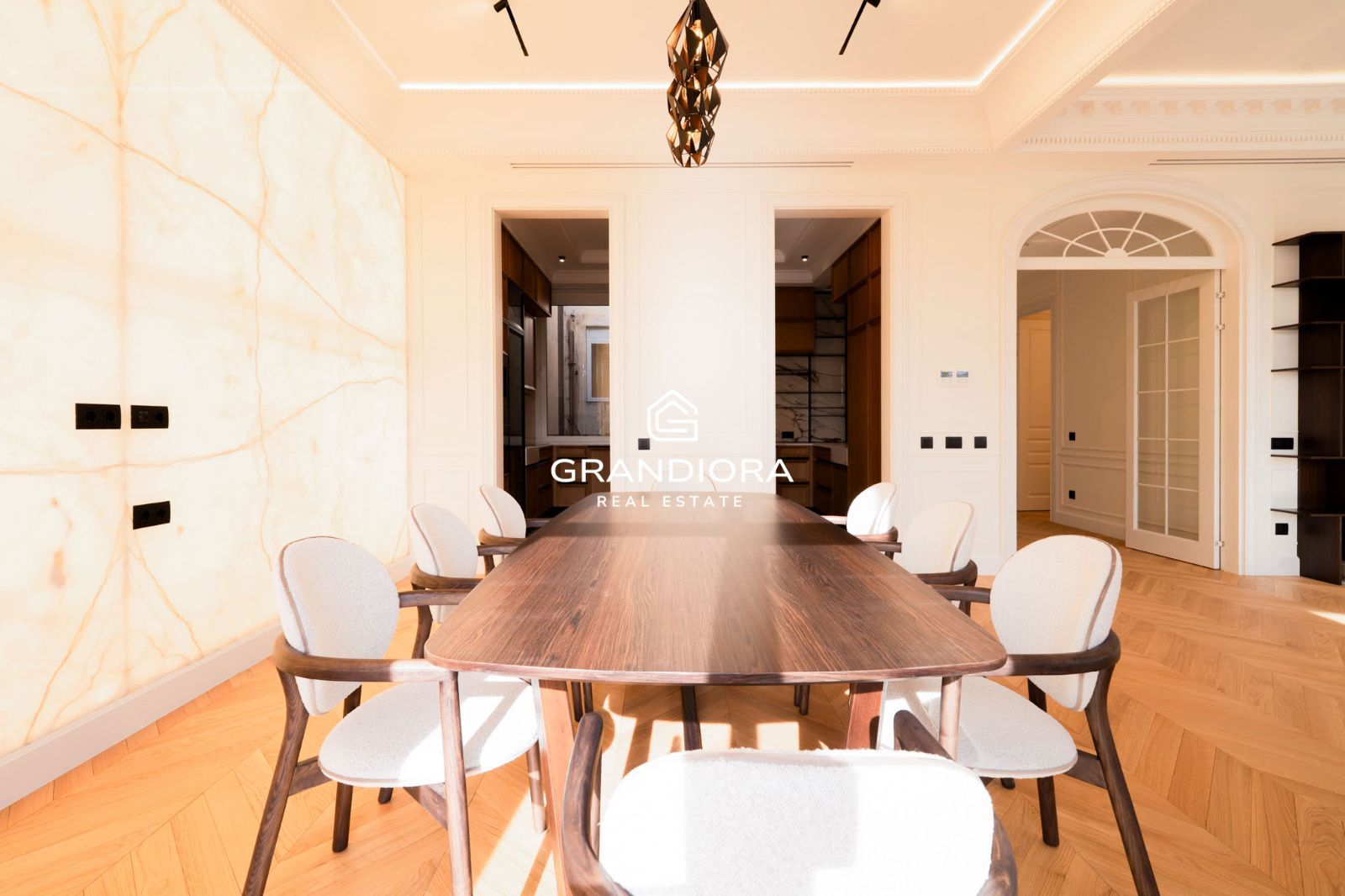 Exclusiva residencia reformada de 280 m²  con diseño exquisito en el  Eixample más prestigioso - Imagen 14