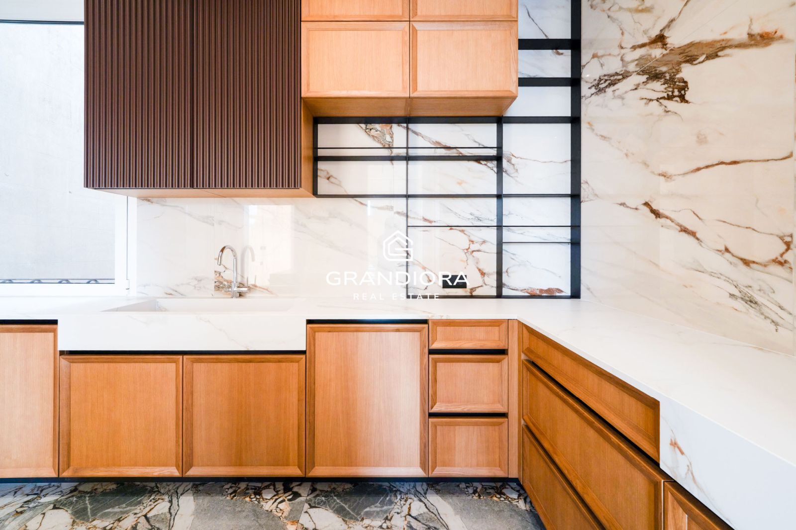Exclusiva residencia reformada de 280 m²  con diseño exquisito en el  Eixample más prestigioso - Imagen 17