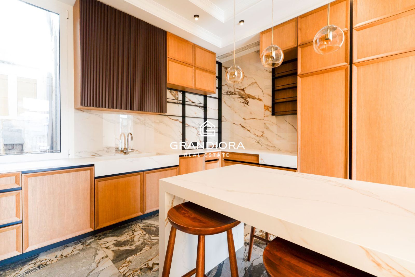 Exclusiva residencia reformada de 280 m²  con diseño exquisito en el  Eixample más prestigioso - Imagen 21