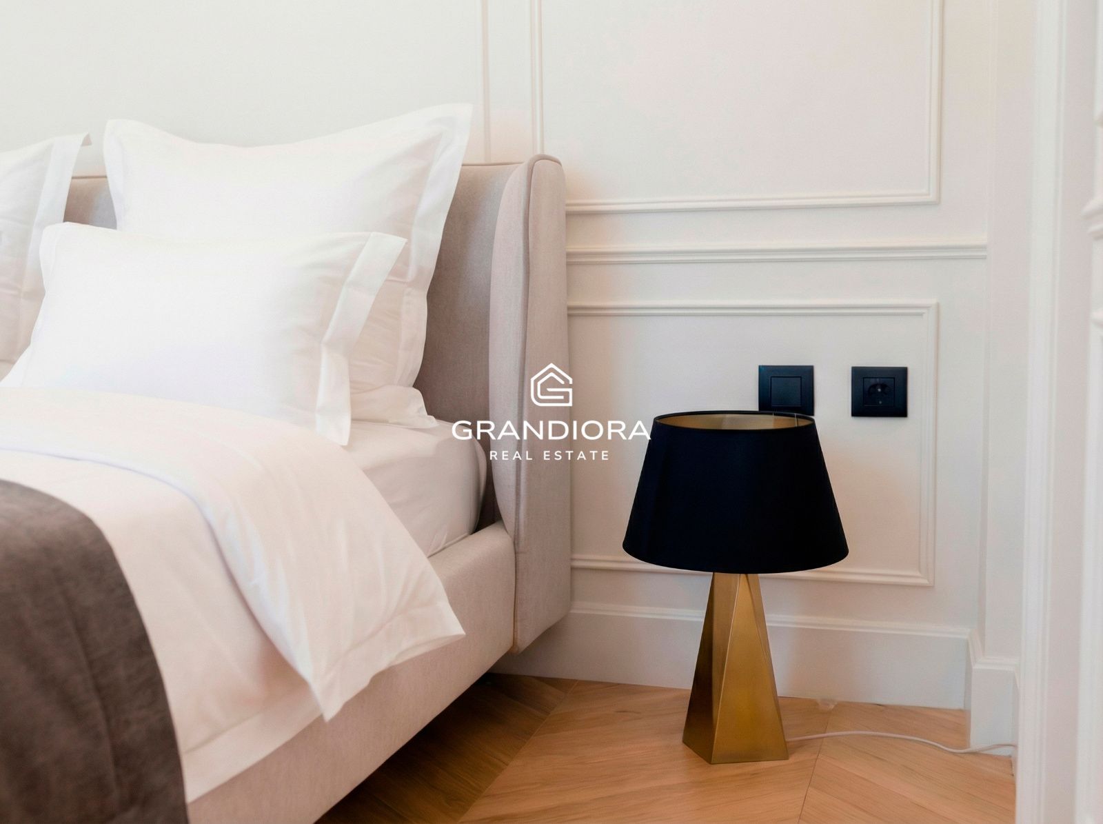Exclusiva residencia reformada de 280 m²  con diseño exquisito en el  Eixample más prestigioso - Imagen 25