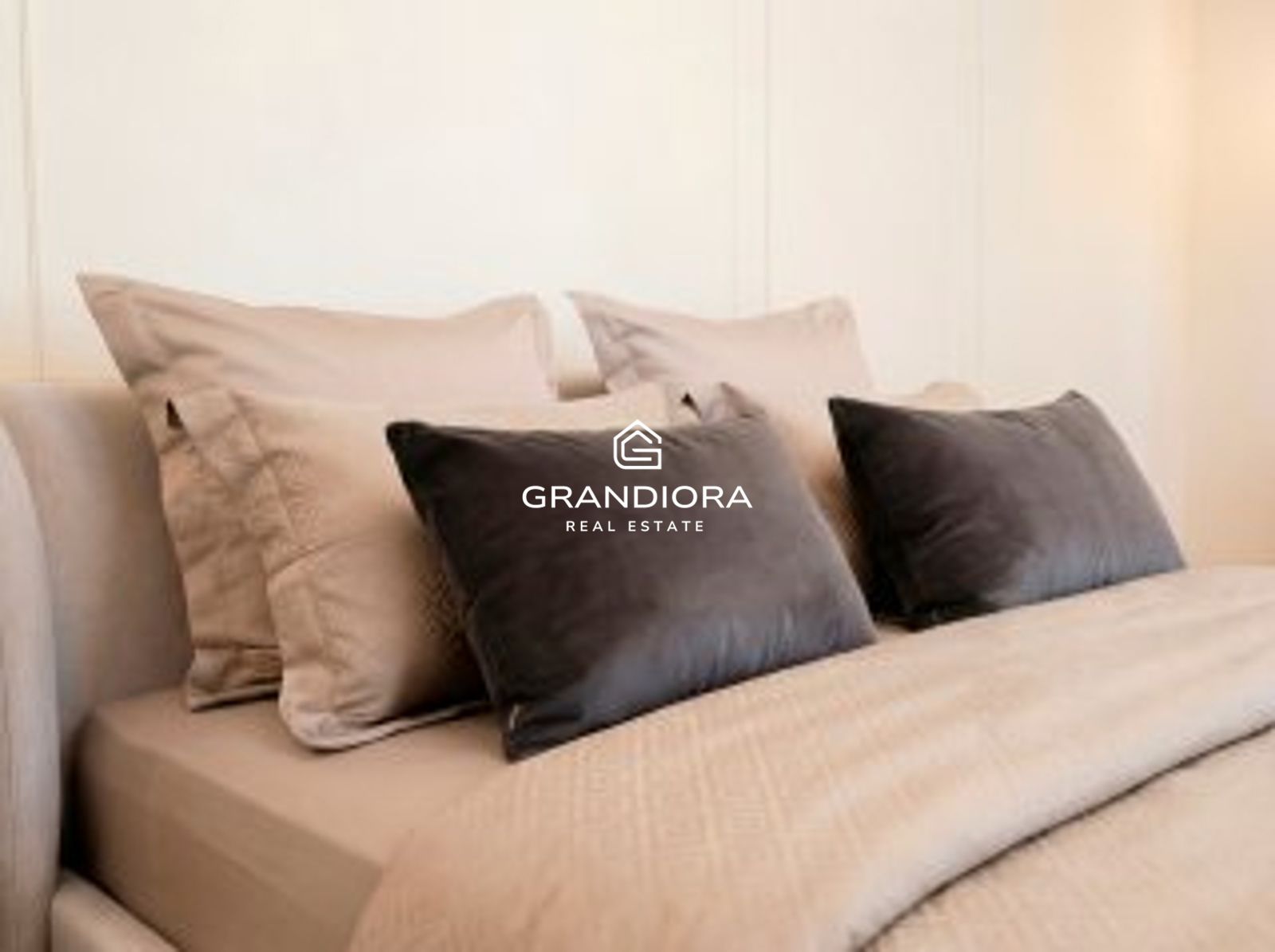 Exclusiva residencia reformada de 280 m²  con diseño exquisito en el  Eixample más prestigioso - Imagen 37