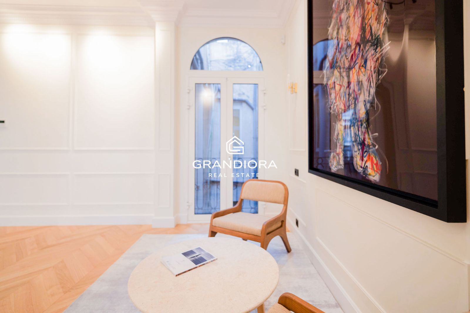 Exclusiva residencia reformada de 280 m²  con diseño exquisito en el  Eixample más prestigioso - Imagen 52