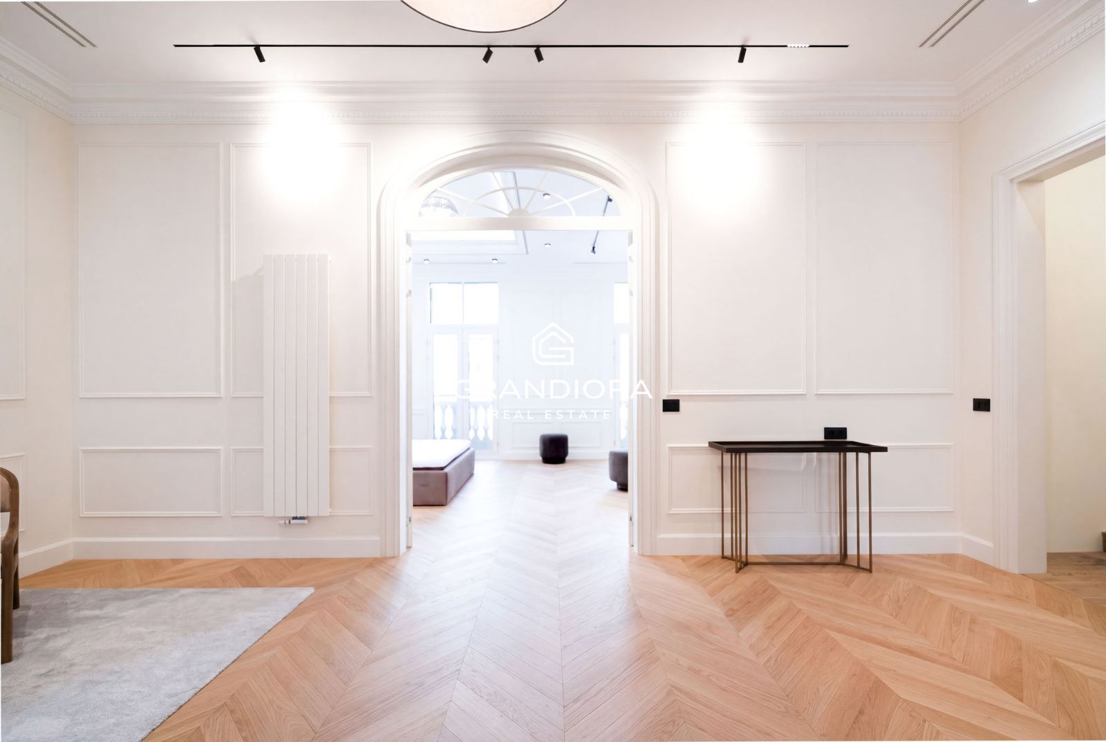Exclusiva residencia reformada de 280 m²  con diseño exquisito en el  Eixample más prestigioso - Imagen 54