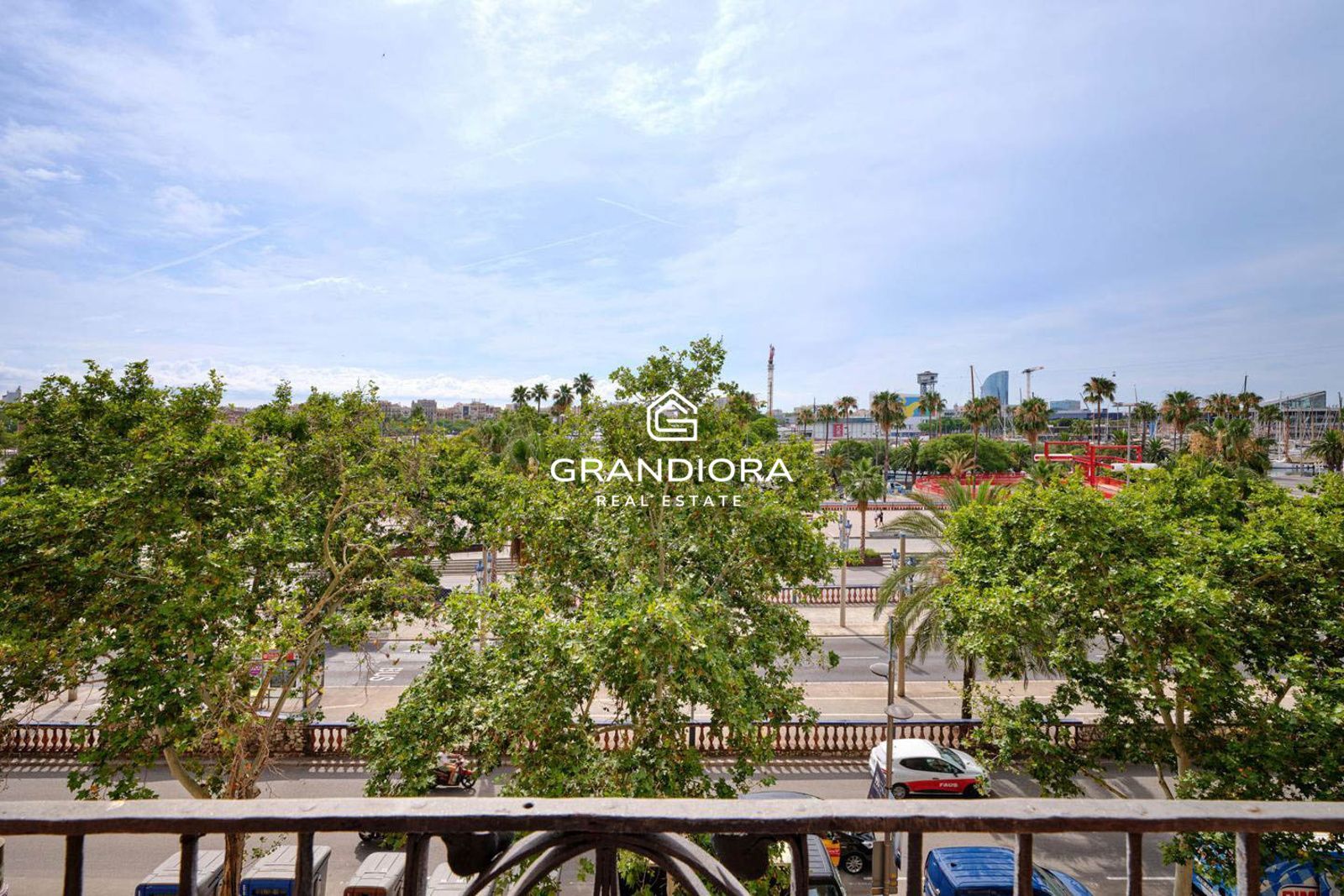 Sofisticada vivienda de 131 m² completamente renovada en Paseo de Colón. - Imagen 20