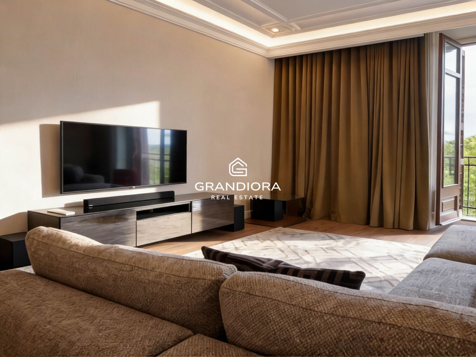Sofisticada vivienda de 131 m² completamente renovada en Paseo de Colón. - Imagen 21