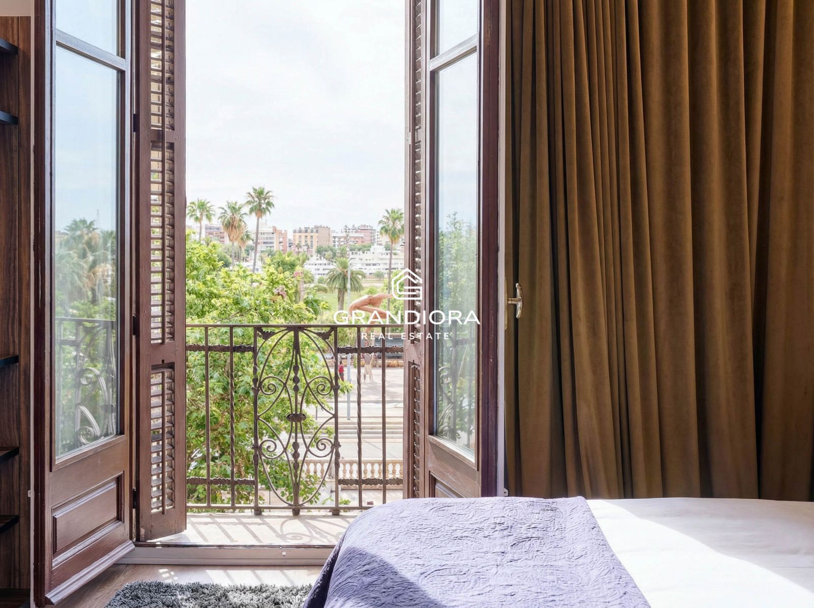 Sofisticada vivienda de 131 m² completamente renovada en Paseo de Colón. - Imagen 33