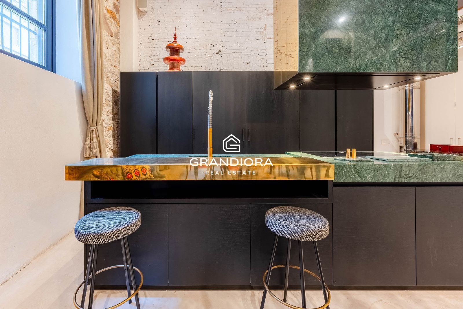 Exclusiva vivienda con historia en pleno Barrio Gótico de Barcelona - Imagen 6