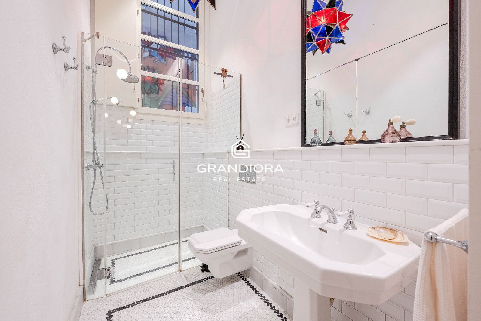 Exclusiva vivienda con historia en pleno Barrio Gótico de Barcelona - Imagen 25