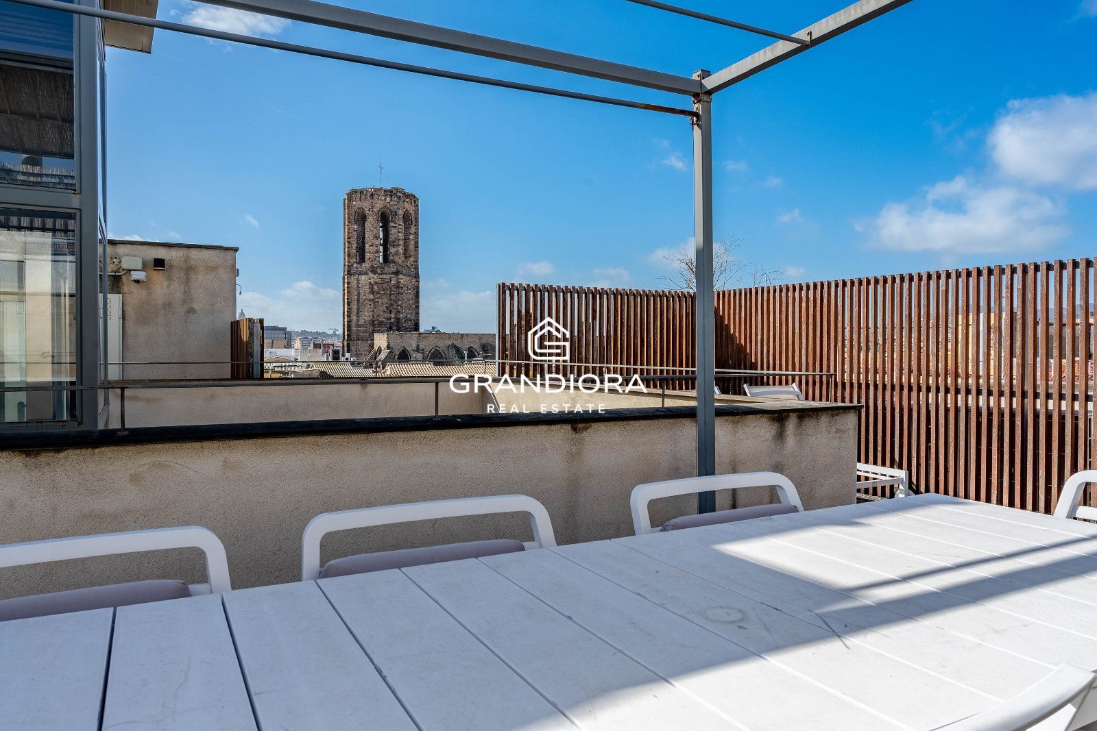 Exclusiva vivienda con historia en pleno Barrio Gótico de Barcelona - Imagen 44