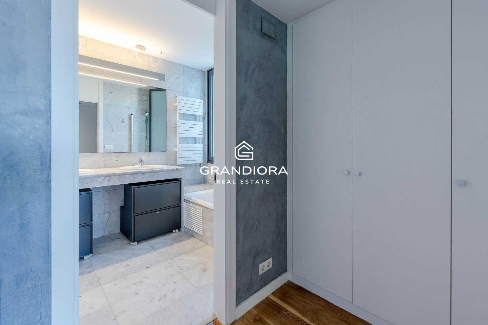 Vivienda de lujo con jardín y piscina, junto al Golf y con vistas al Mediterráneo - Imagen 33