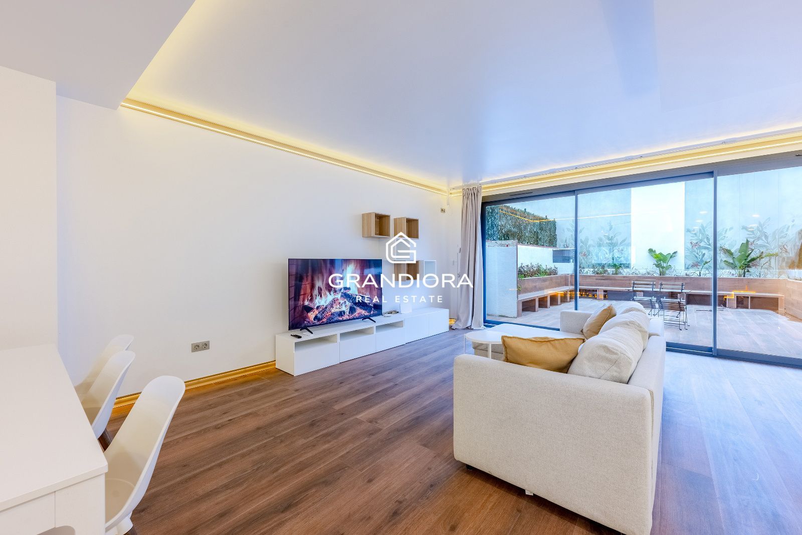 Vivienda de obra nueva en Montgat con vistas al mar y excelente conexión con Barcelona - Imagen 9