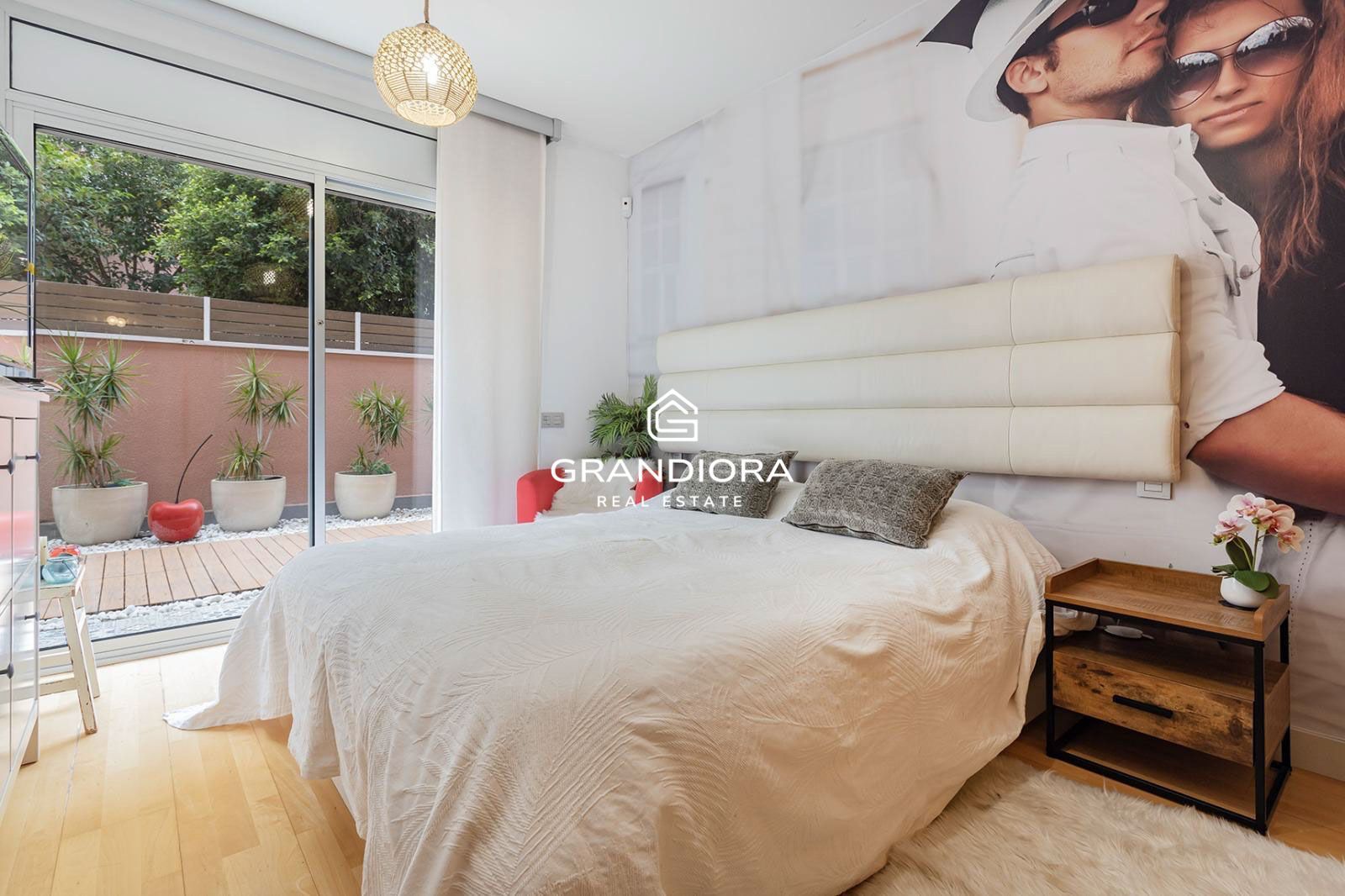 Planta baja luminosa con amplias terrazas y piscina comunitaria - Imagen 17