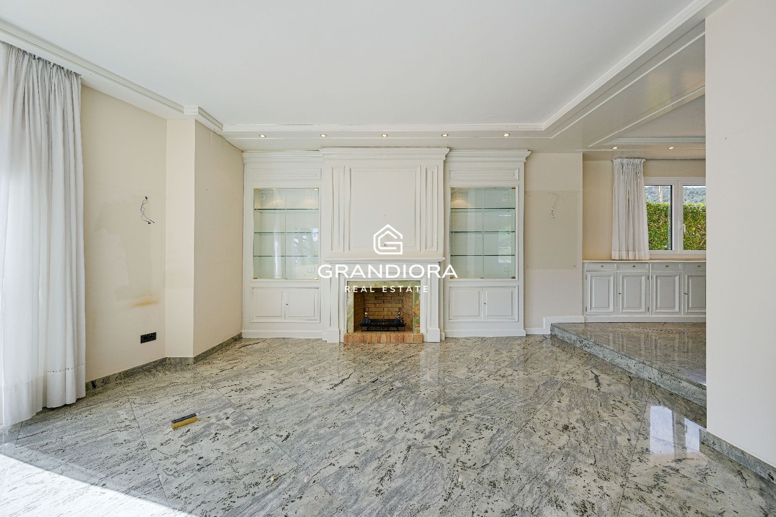Preciosa villa en Premia de Dalt con vistas al mar - Imagen 6