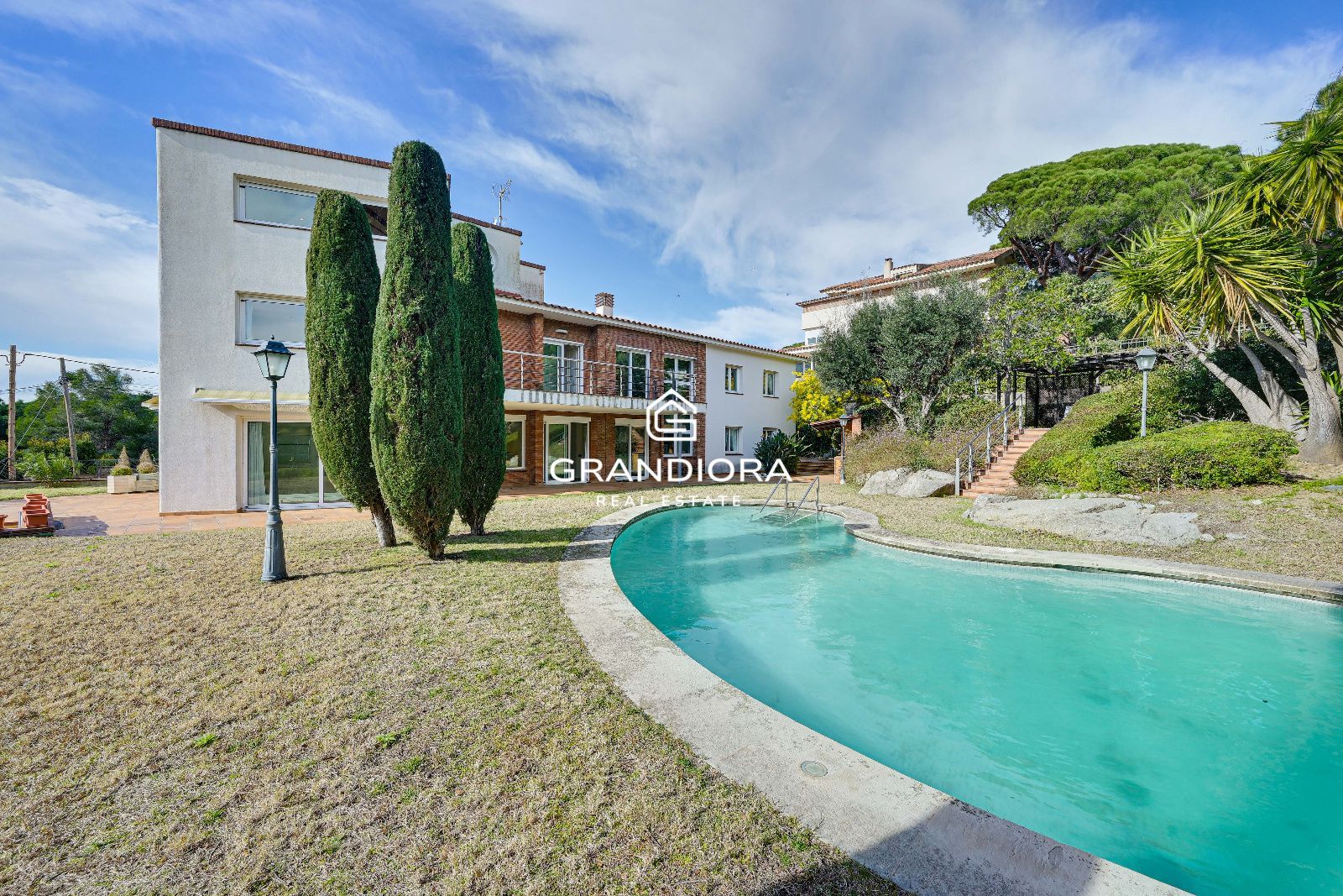 Preciosa villa en Premia de Dalt con vistas al mar - Imagen 70