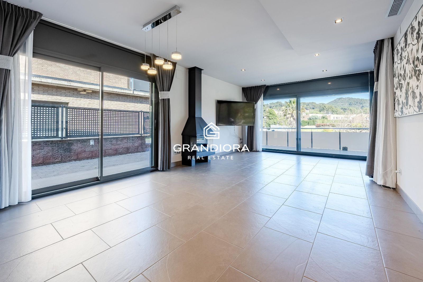 Su nuevo hogar familiar frente al golf de Vallromanes - Imagen 4