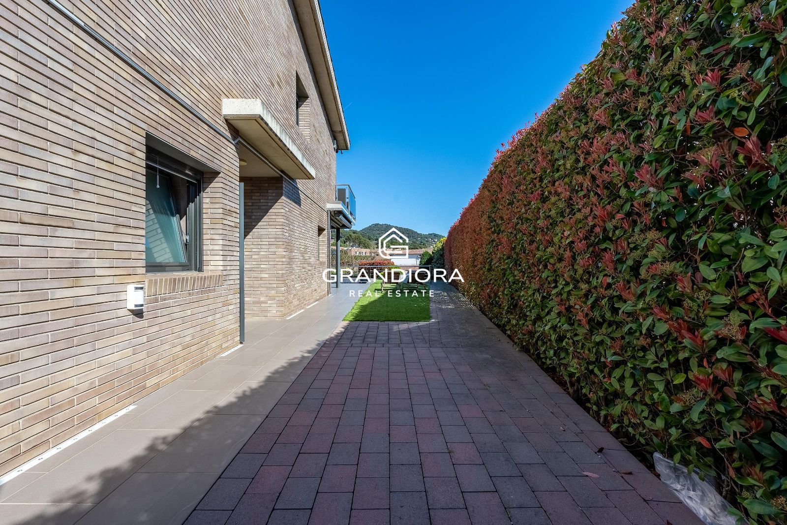 Su nuevo hogar familiar frente al golf de Vallromanes - Imagen 37