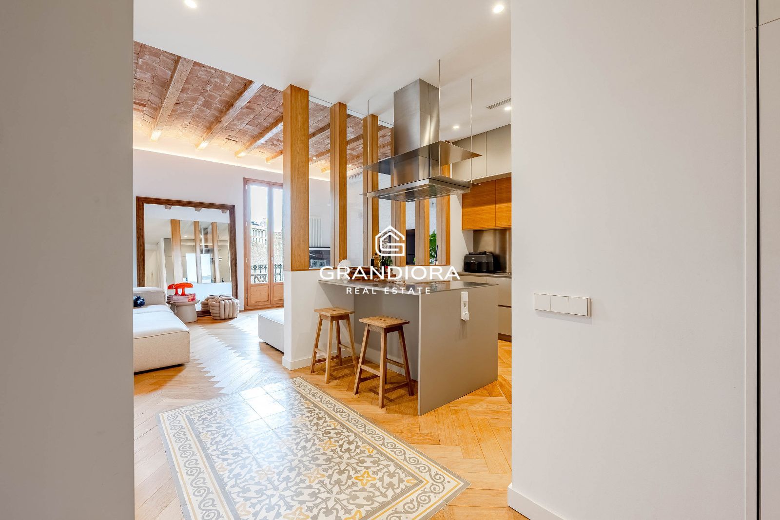 Piso Modernista Reformado en Paseo Sant Joan y Diagonal - Imagen 15