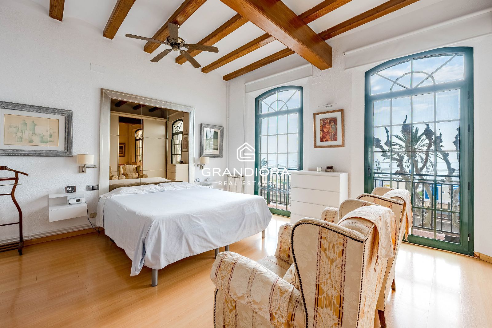 Activo Patrimonial en Primera Línea: Residencia Señorial a  15 Minutos de Barcelona - Imagen 28