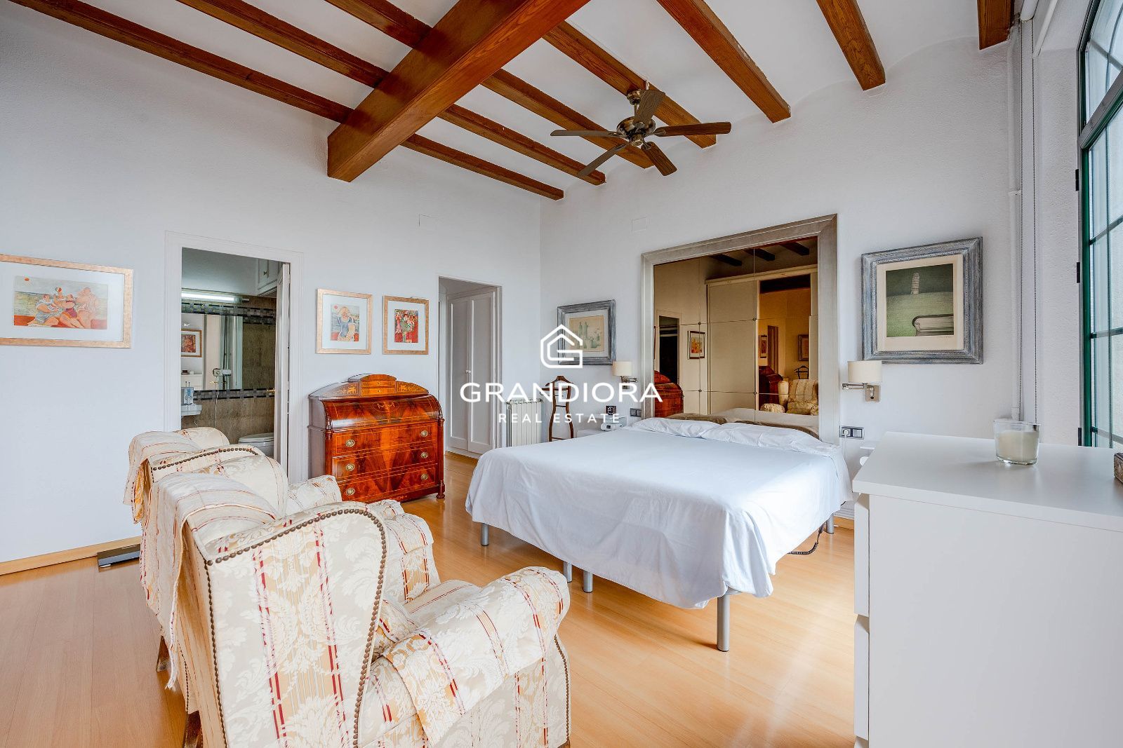 Activo Patrimonial en Primera Línea: Residencia Señorial a  15 Minutos de Barcelona - Imagen 29