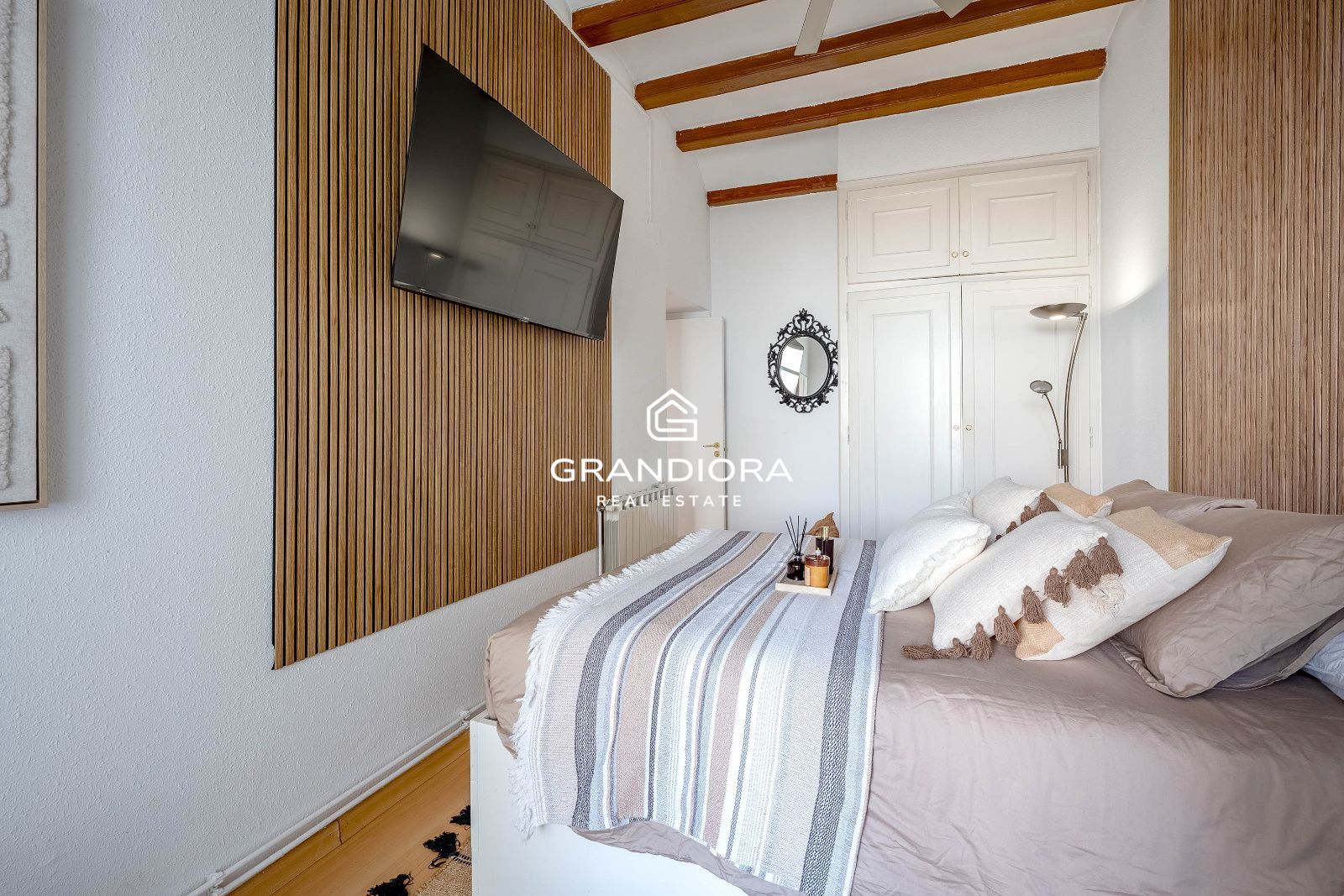 Activo Patrimonial en Primera Línea: Residencia Señorial a  15 Minutos de Barcelona - Imagen 39