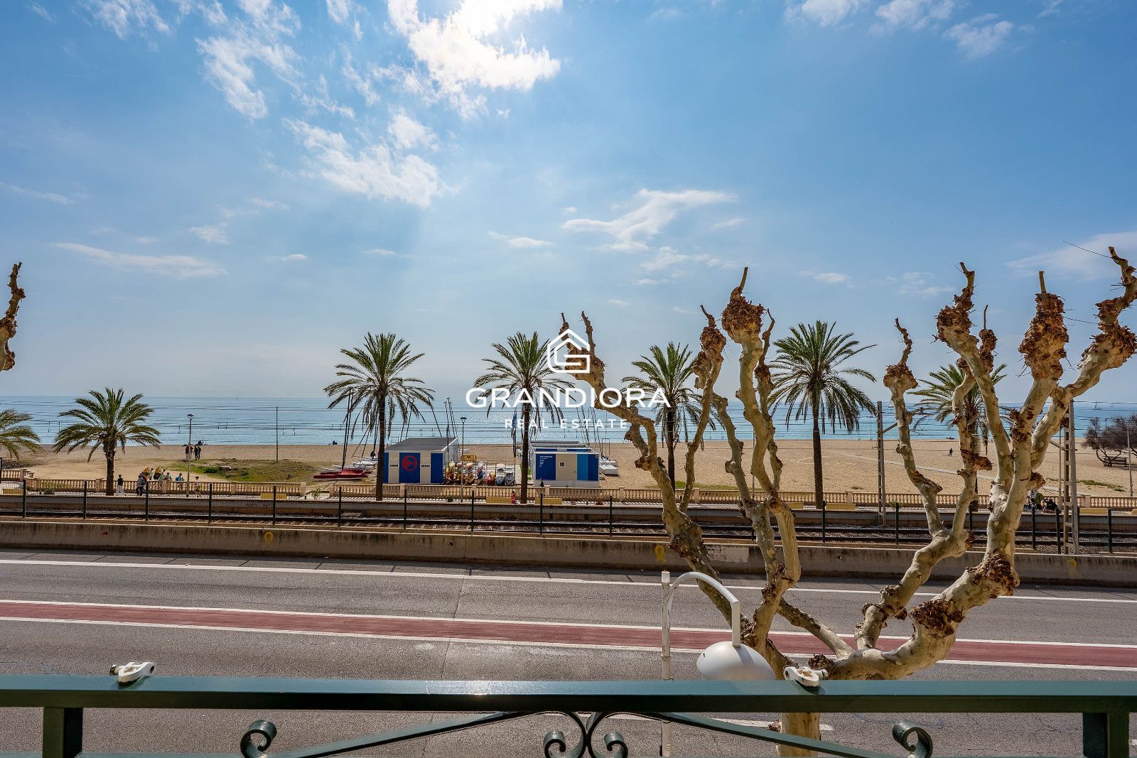 Activo Patrimonial en Primera Línea: Residencia Señorial a  15 Minutos de Barcelona - Imagen 49