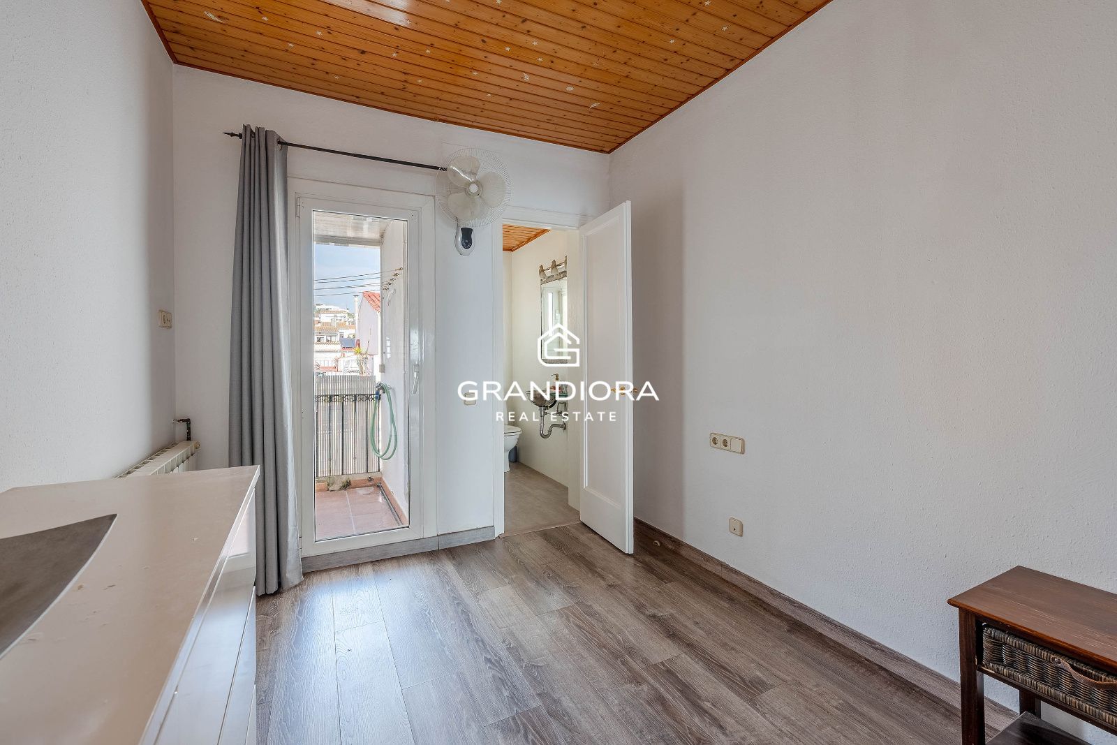 Activo Patrimonial en Primera Línea: Residencia Señorial a  15 Minutos de Barcelona - Imagen 42