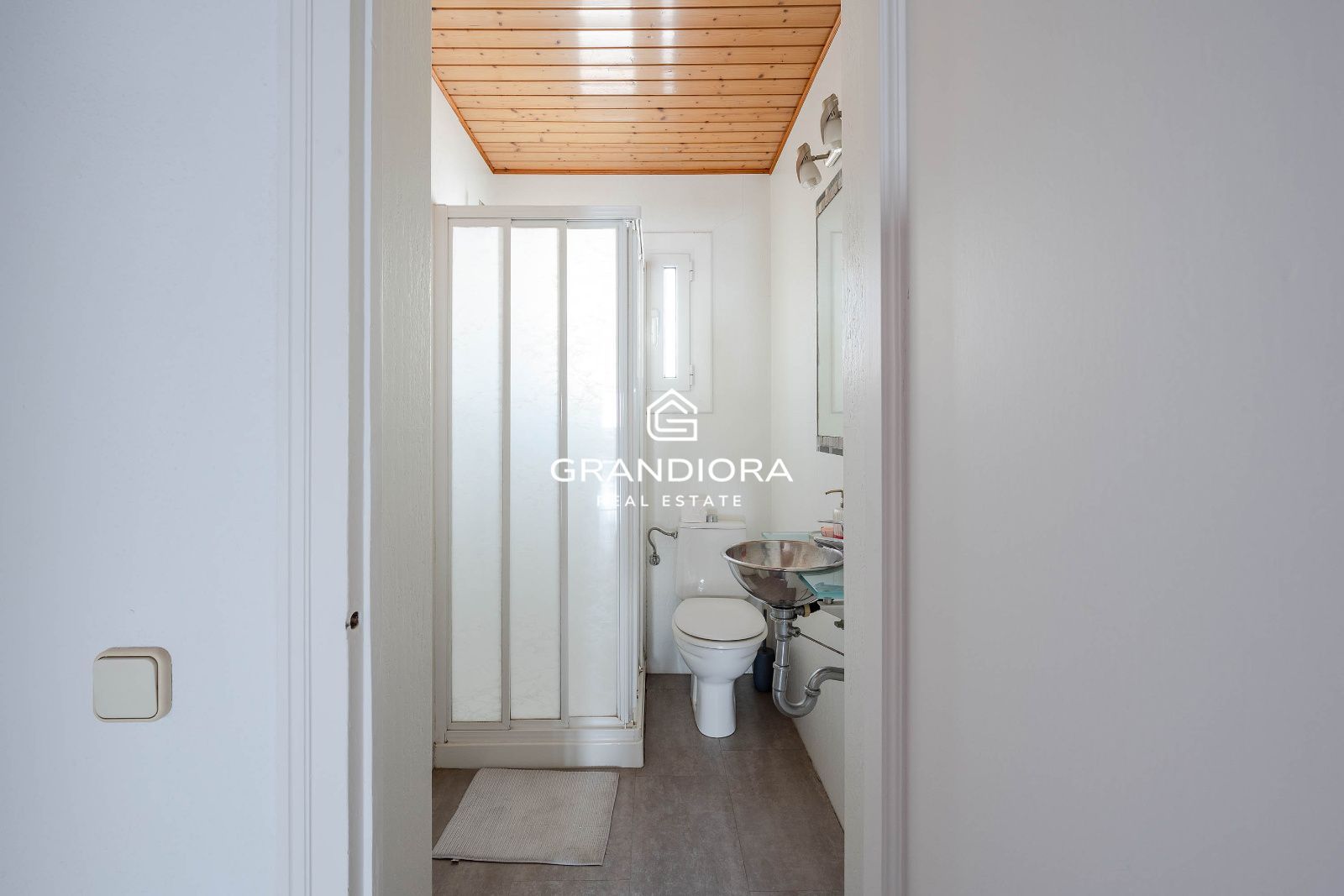 Activo Patrimonial en Primera Línea: Residencia Señorial a  15 Minutos de Barcelona - Imagen 43