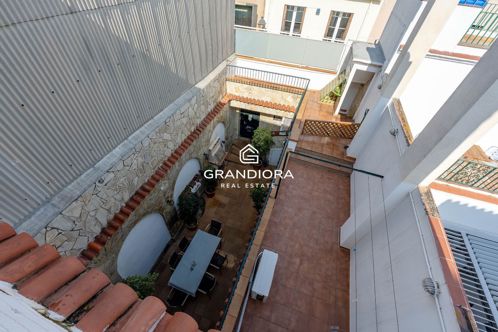 Activo Patrimonial en Primera Línea: Residencia Señorial a  15 Minutos de Barcelona - Imagen 48