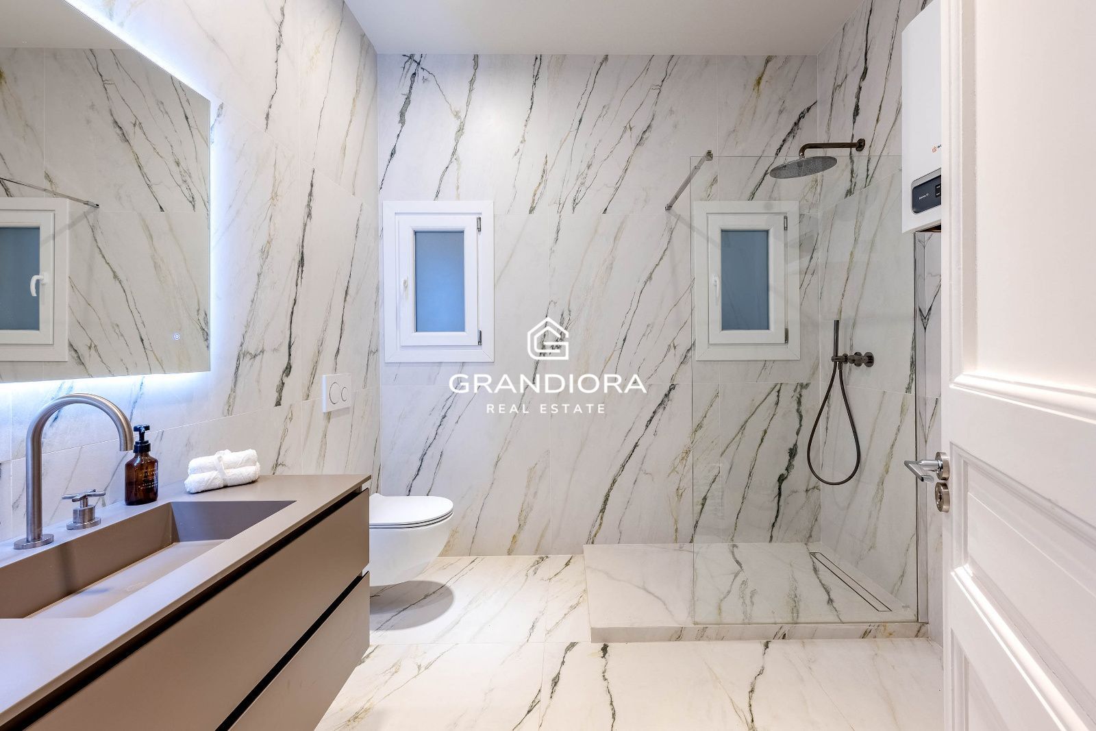 Precioso piso reformado de 200 m2 en zona super tranquila de l'Eixample Dret - Imagen 27