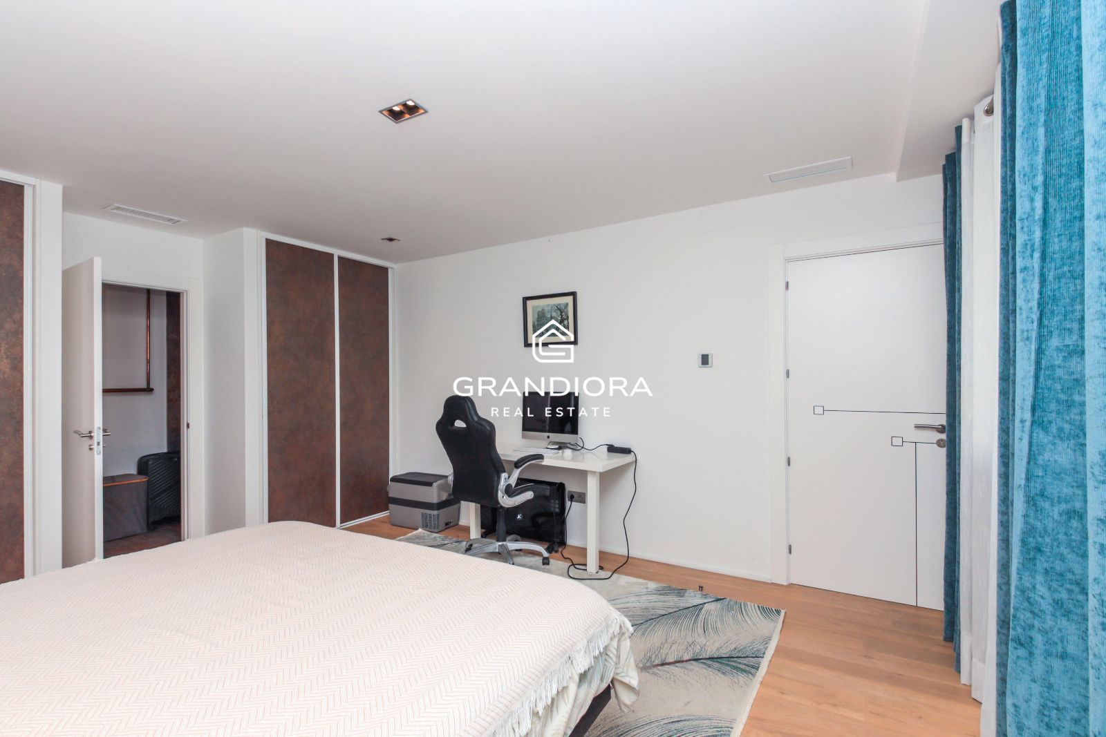 Impresionante casa independiente con vistas panorámicas al mar y 546 m² - Imagen 59