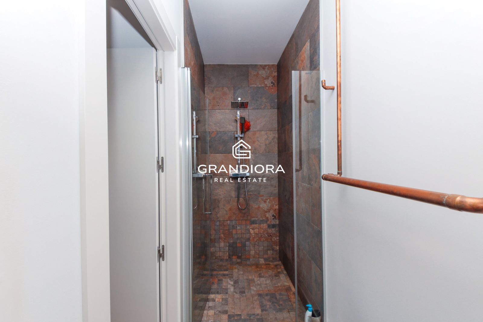 Impresionante casa independiente con vistas panorámicas al mar y 546 m² - Imagen 62