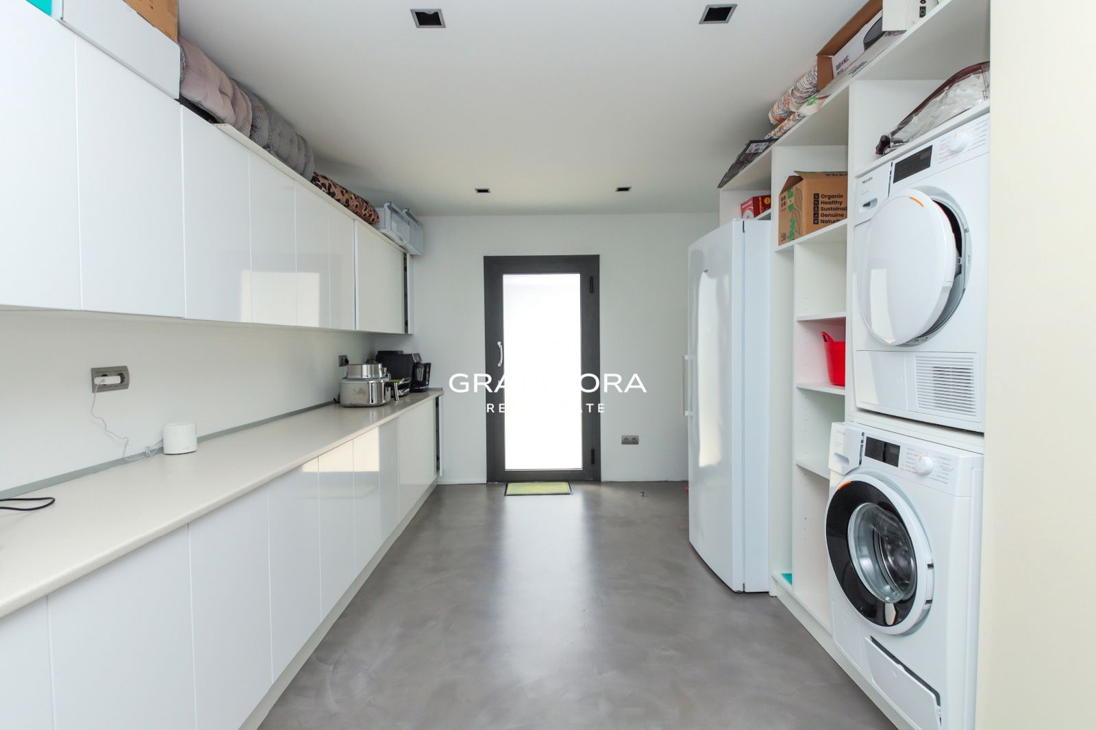 Impresionante casa independiente con vistas panorámicas al mar y 546 m² - Imagen 74
