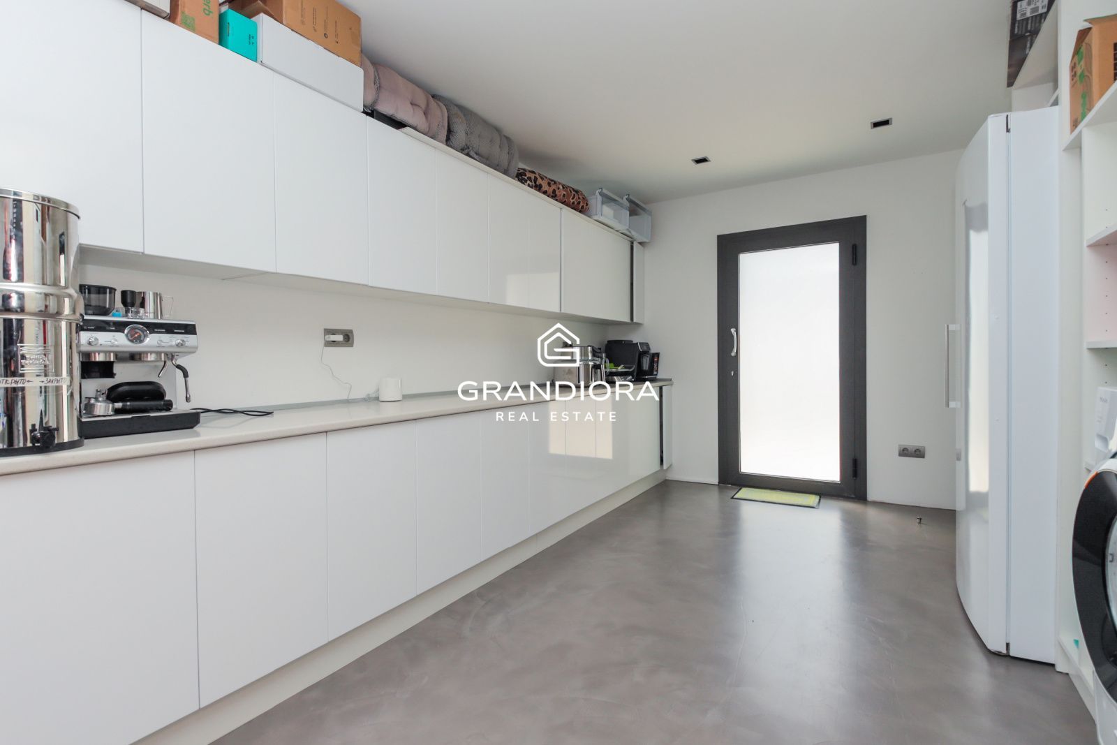 Impresionante casa independiente con vistas panorámicas al mar y 546 m² - Imagen 73