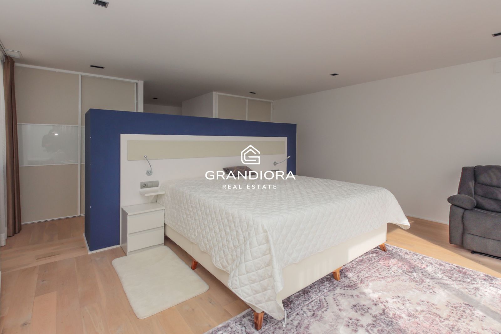 Impresionante casa independiente con vistas panorámicas al mar y 546 m² - Imagen 49