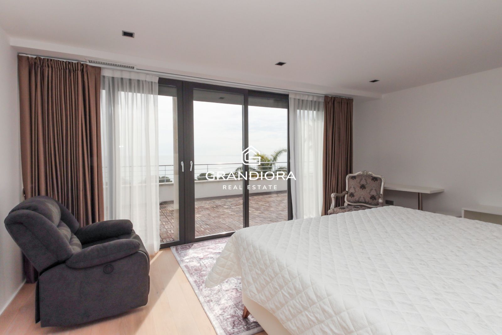 Impresionante casa independiente con vistas panorámicas al mar y 546 m² - Imagen 50