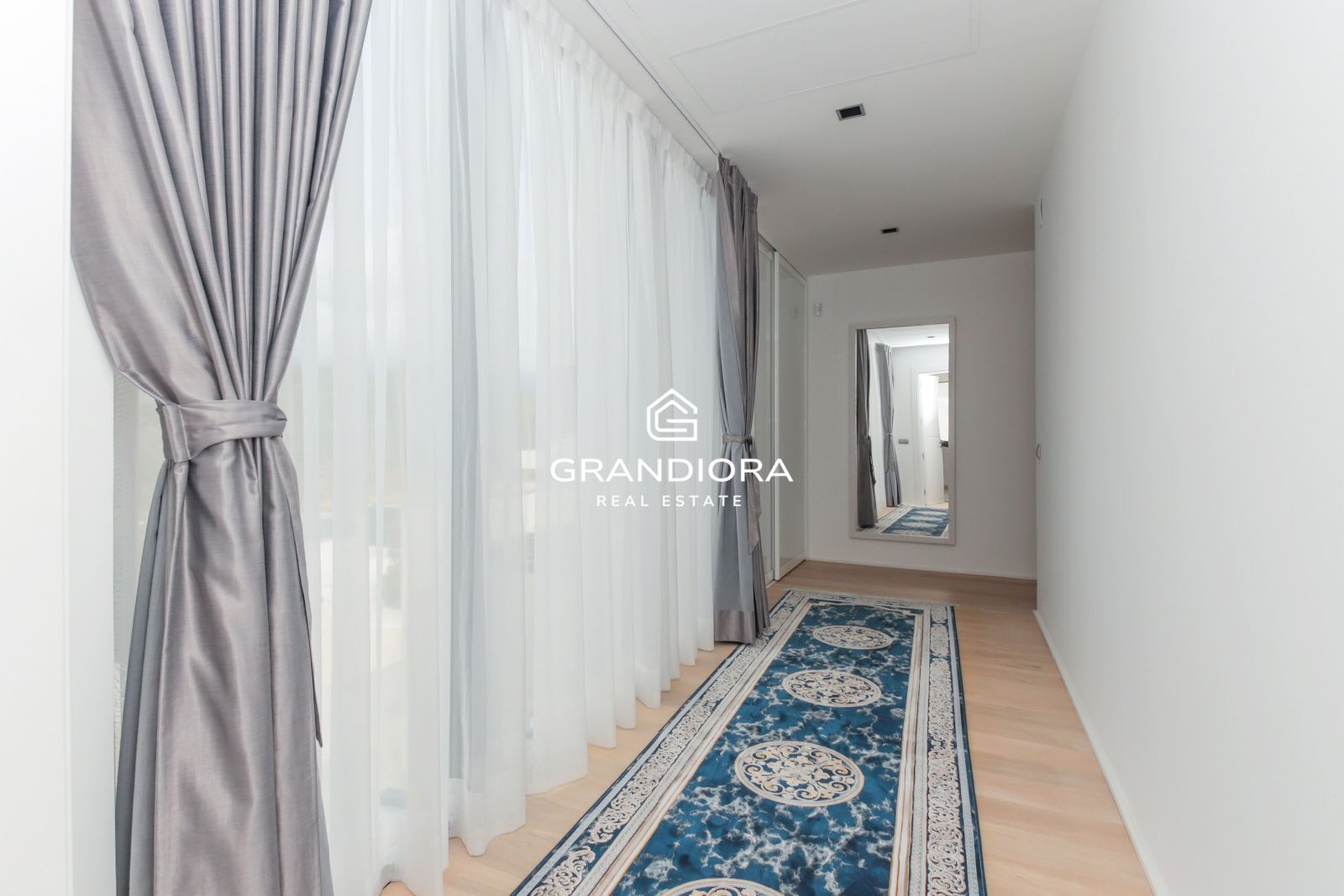Impresionante casa independiente con vistas panorámicas al mar y 546 m² - Imagen 31