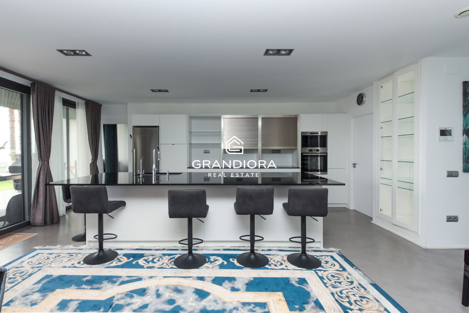 Impresionante casa independiente con vistas panorámicas al mar y 546 m² - Imagen 12