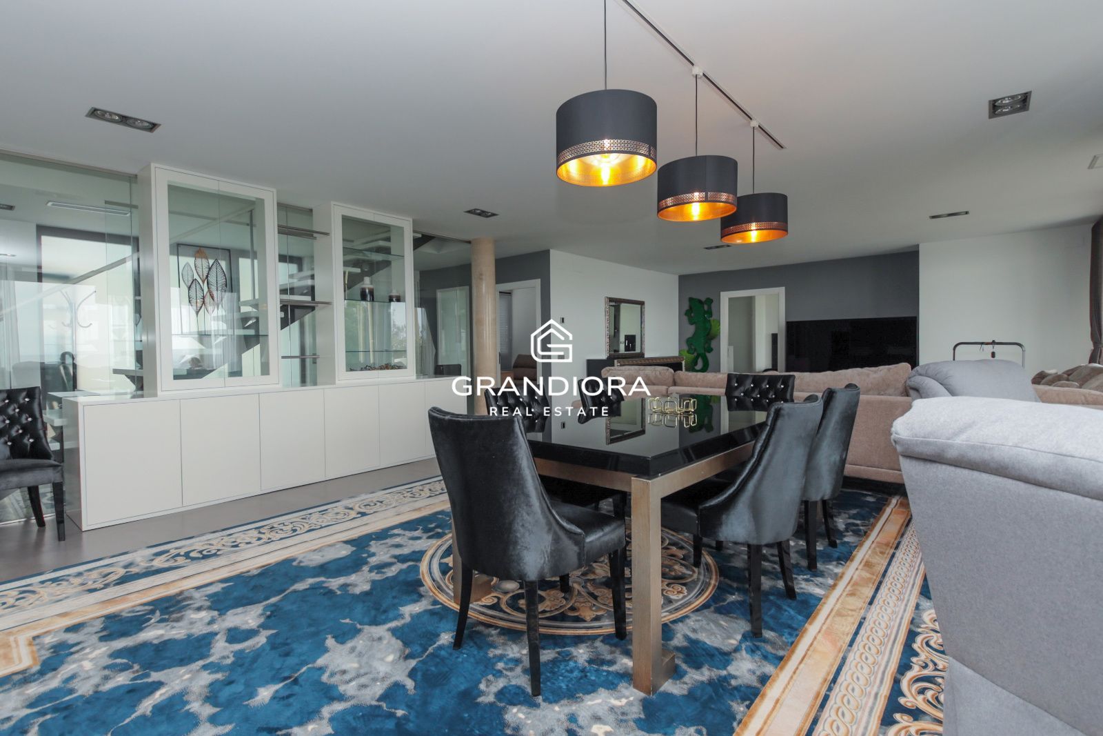 Impresionante casa independiente con vistas panorámicas al mar y 546 m² - Imagen 7