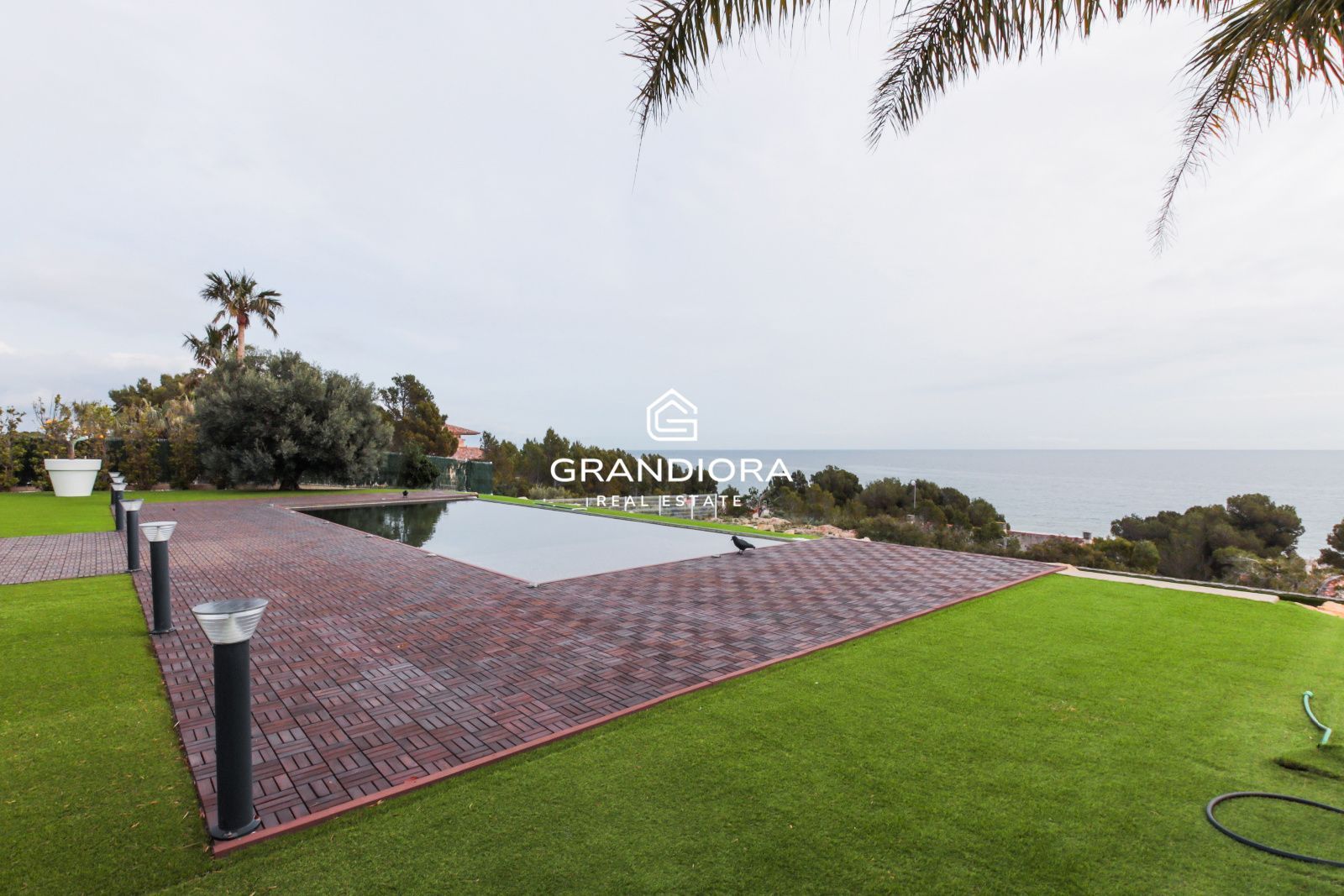 Impresionante casa independiente con vistas panorámicas al mar y 546 m² - Imagen 82