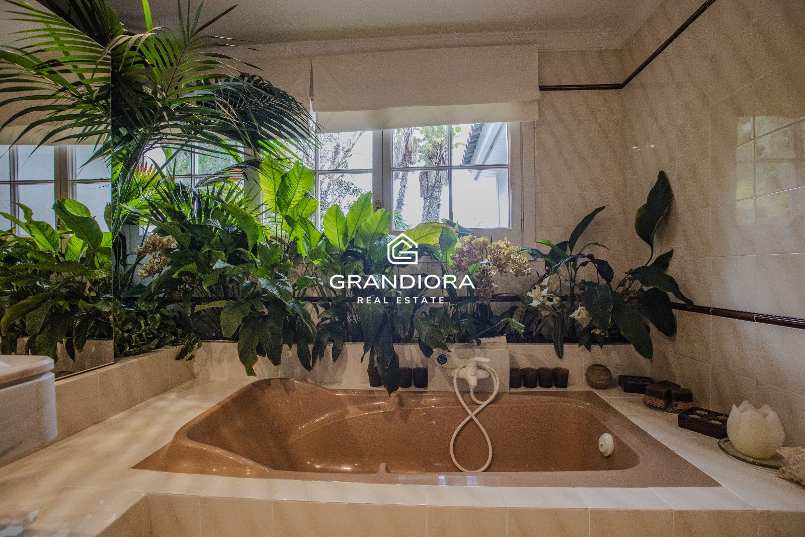 Villa de lujo con piscina y terreno en Sant Andreu de Llavaneres, Barcelona - Imagen 35