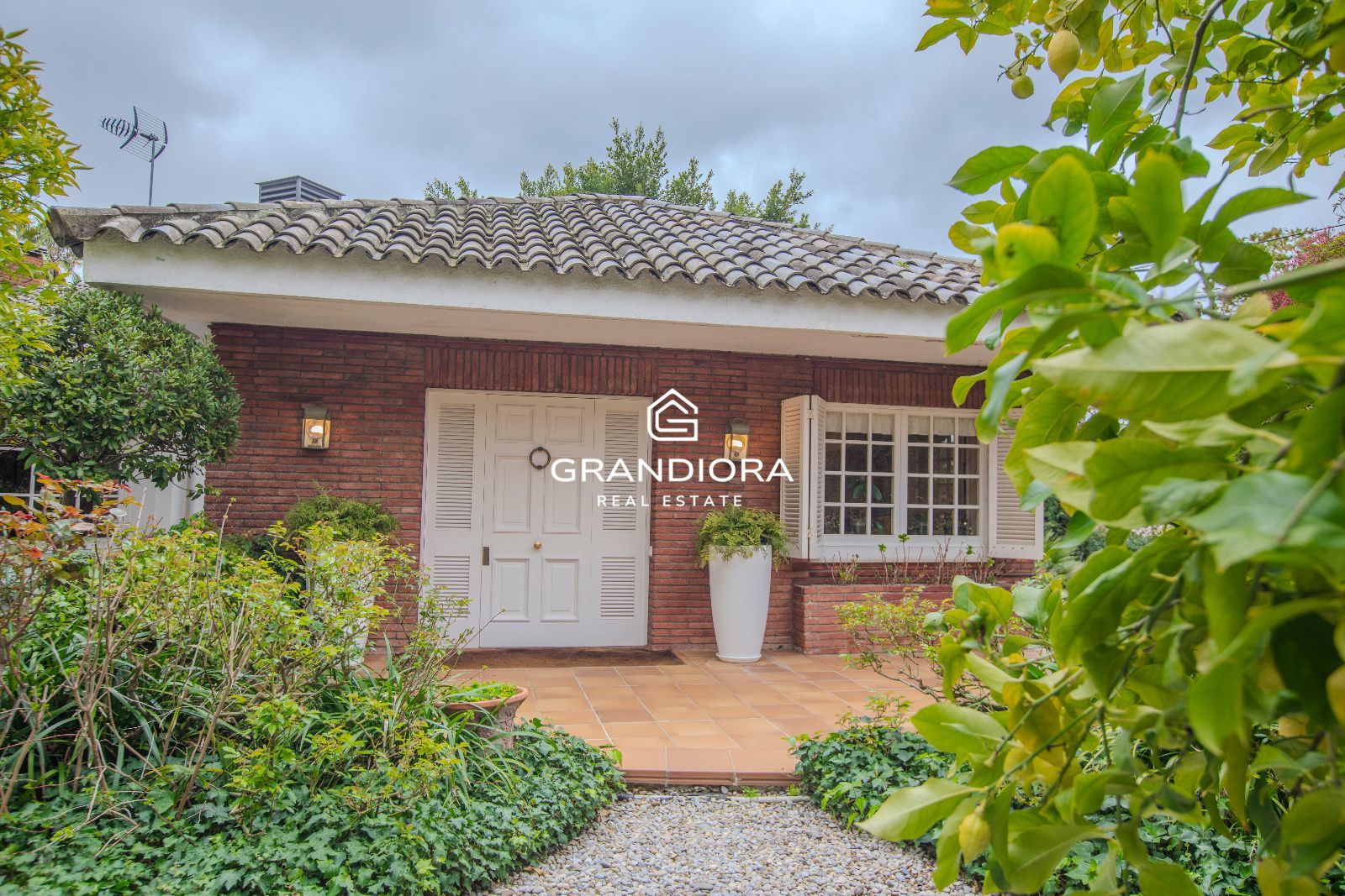 Villa de lujo con piscina y terreno en Sant Andreu de Llavaneres, Barcelona - Imagen 15